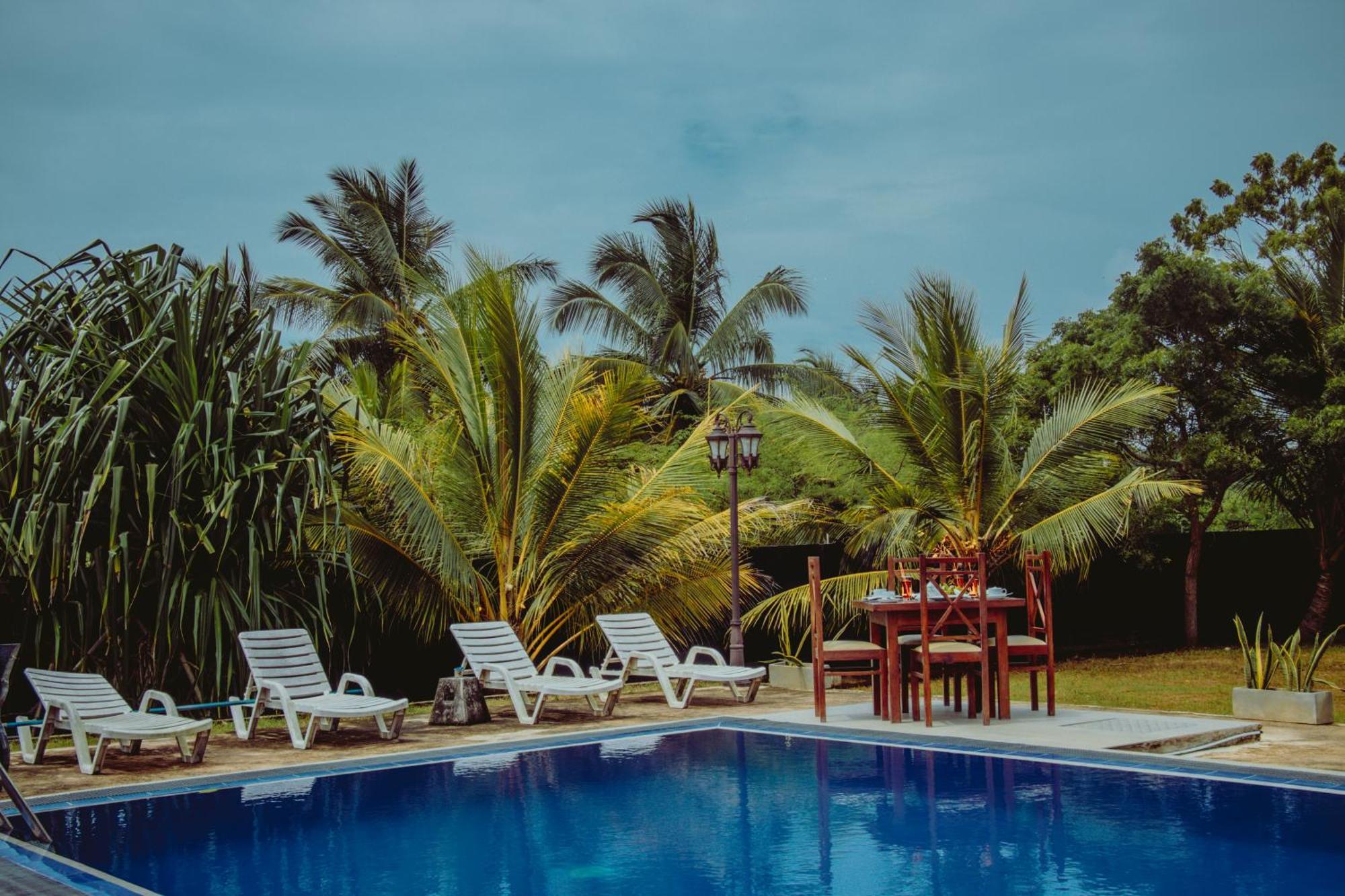Aqua Hotel Yala Exterior photo